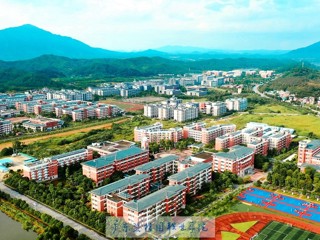 航拍校园